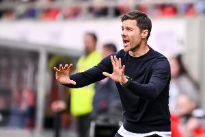 爱游戏登陆入口-泰晤士报：安帅将在世俱杯前离任，阿隆索已准备好迎接新挑战