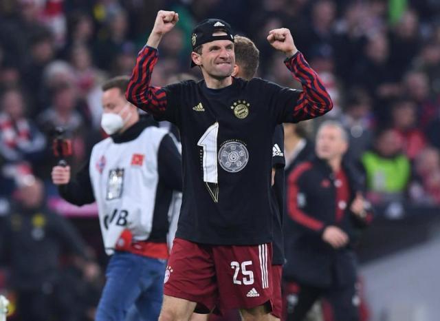 爱游戏登入-11冠王穆勒：我很难离开 莱万：去问拜仁想留住我吗