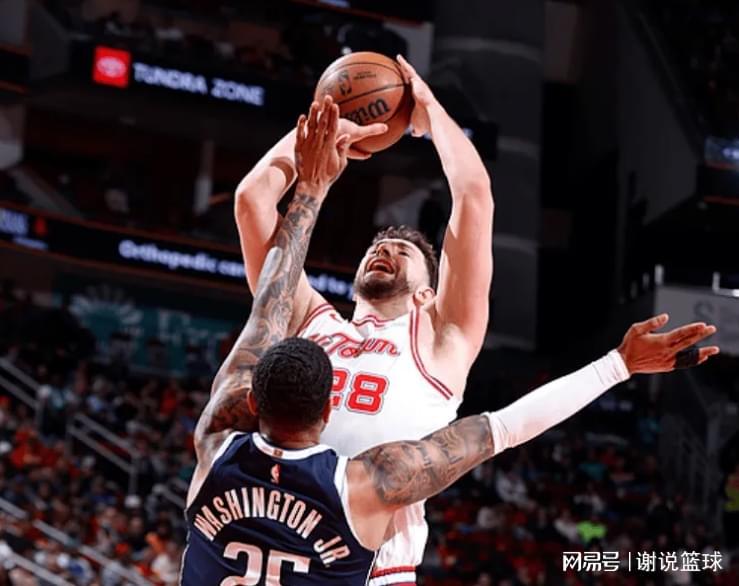 爱游戏登陆入口-火箭差点翻车险胜奇才,一数据被鱼腩压制,结束客场之旅急需调整